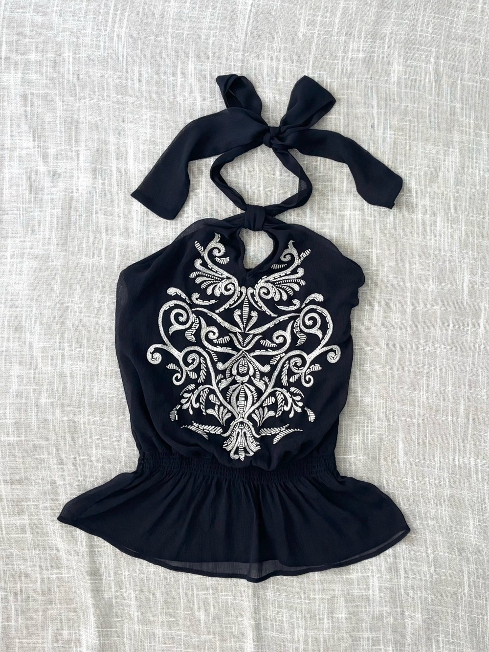 Cache Y2K Beaded Embroidered Navy and White Halter Top Size Small
